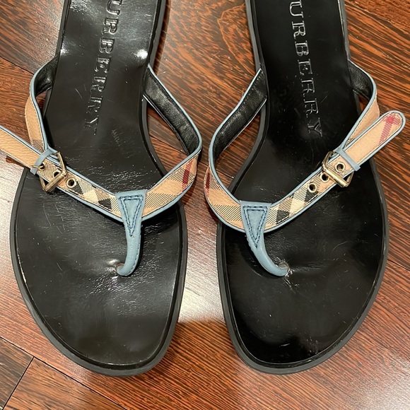 Burberry sandal - Picture 1 of 4